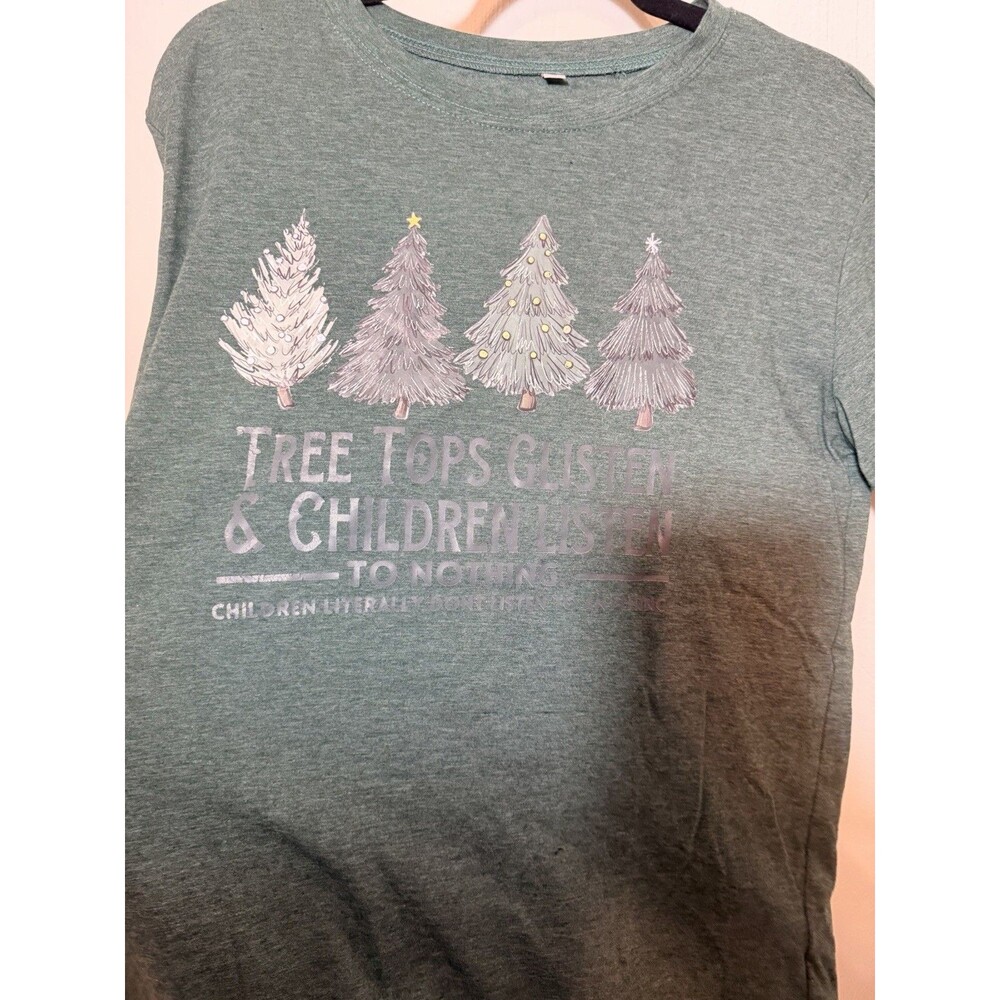Tree Tops Glisten And Children Never Listen Holiday Graphic T-shirt Size L... - Picture 4 of 5